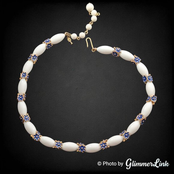 Vintage Crown Trifari Blue Enamel Floral Lucite Choker Necklace - Picture 4 of 9
